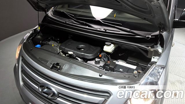 Hyundai Starex 2017 thumb 7