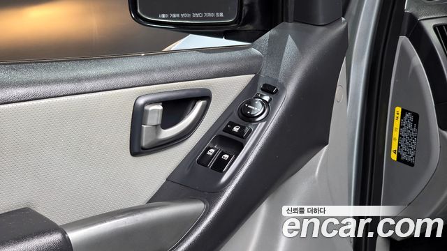 Hyundai Starex 2017 thumb 12