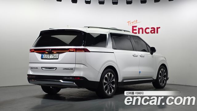 Kia Carnival 2020 thumb 3