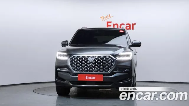 SsangYong Rexton 2022 thumb 4