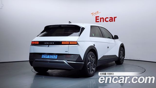 Hyundai IONIQ 5 2021 thumb 3