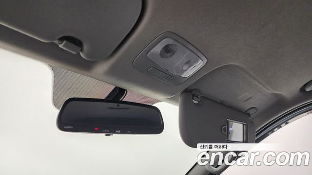 Hyundai Starex 2015 thumb 12