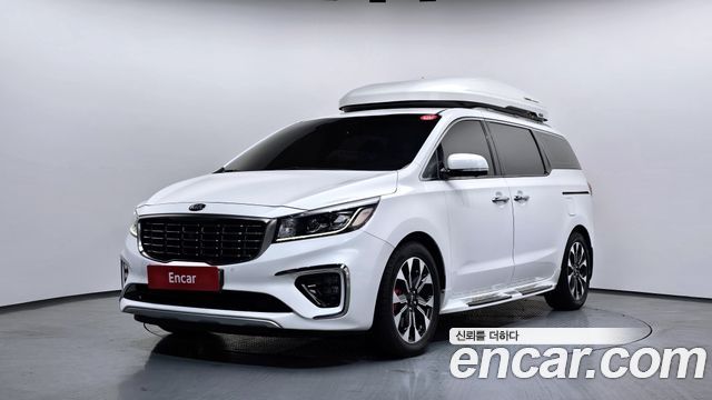 Kia Carnival 2018 thumb 2