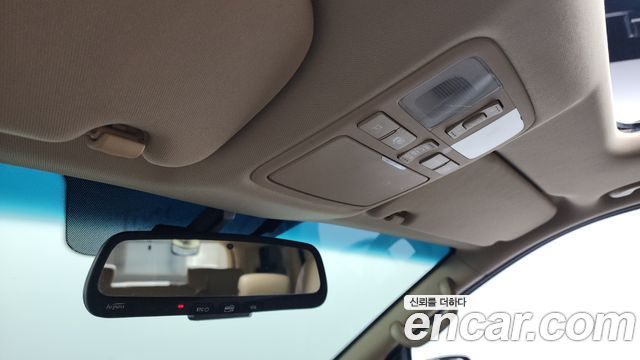 Hyundai Starex 2017 thumb 12