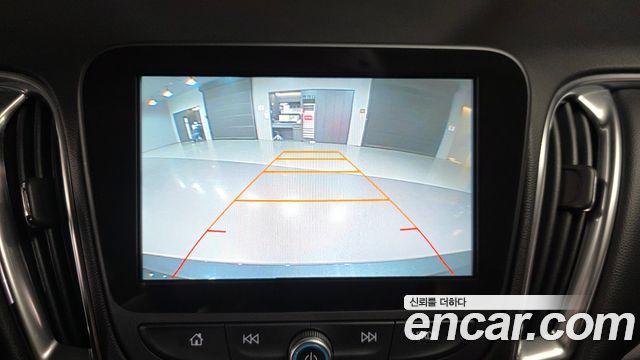 Chevrolet Malibu 2017 thumb 11