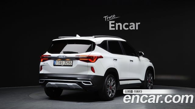 Kia Seltos 2022 thumb 3