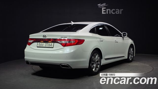 Hyundai Grandeur 2015 thumb 3