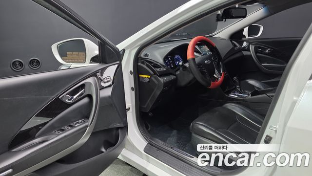 Hyundai Grandeur 2015 thumb 11