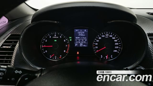 Kia K3 2013 thumb 9