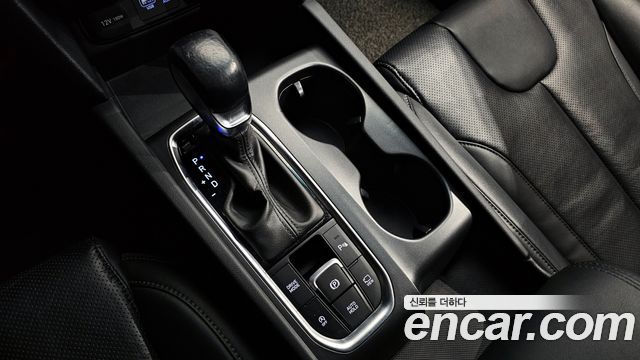 Hyundai Santa Fe 2019 thumb 10