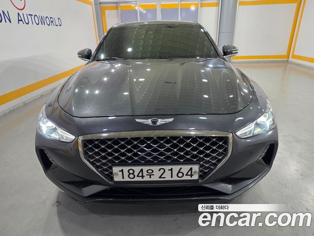 Genesis G70 2018 thumb 3