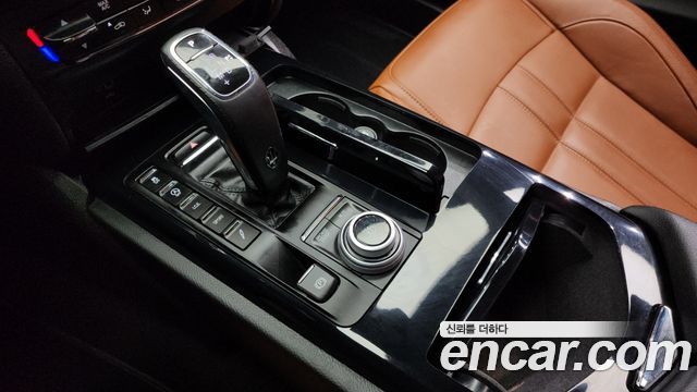 Maserati Ghibli 2022 thumb 9