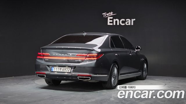 Genesis G90 2019 thumb 3