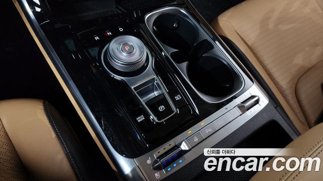 Kia Carnival 2021 thumb 9