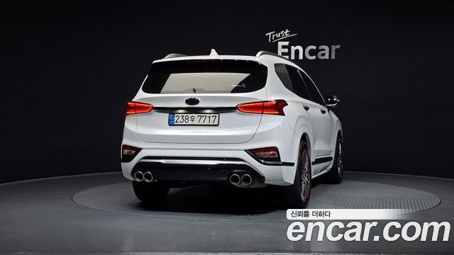 Hyundai Santa Fe 2019 thumb 5