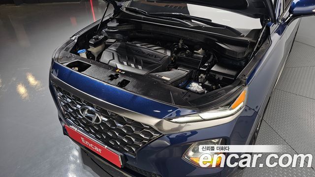 Hyundai Santa Fe 2018 thumb 6