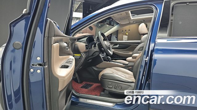 Hyundai Santa Fe 2018 thumb 10