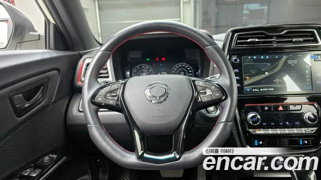 SsangYong Tivoli 2020 thumb 12