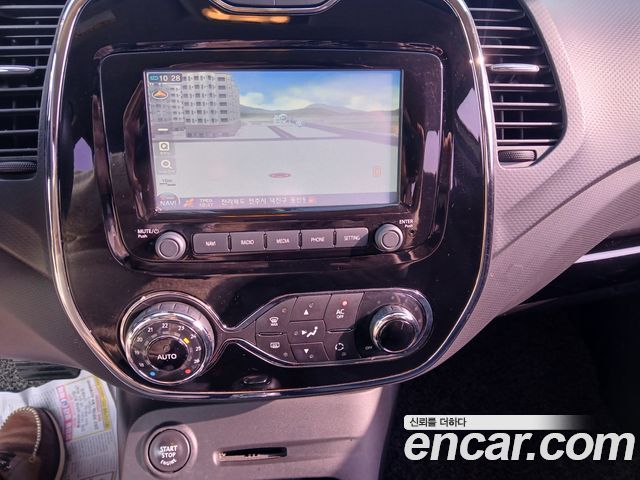 Renault Korea QM3 2015 thumb 11