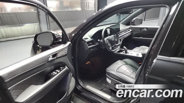 SsangYong Rexton 2023 thumb 10