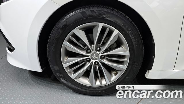 Hyundai Grandeur 2015 thumb 6