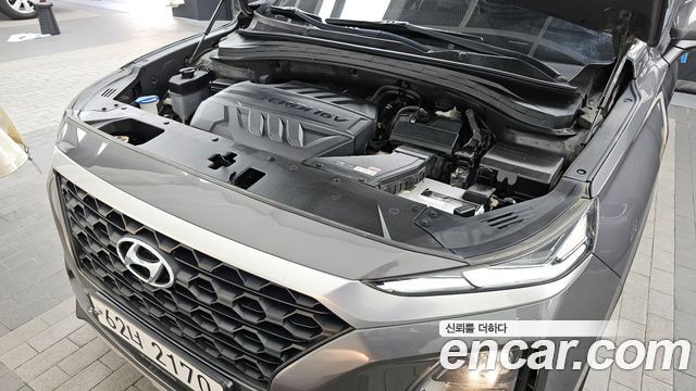 Hyundai Santa Fe 2018 thumb 7