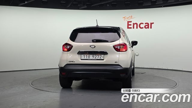 Renault Korea QM3 2015 thumb 4