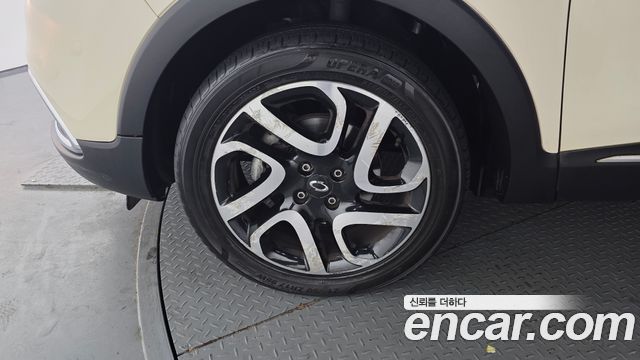 Renault Korea QM3 2015 thumb 5