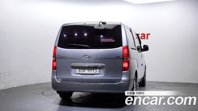 Hyundai Starex 2015 thumb 4