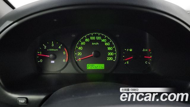 Hyundai Starex 2015 thumb 8