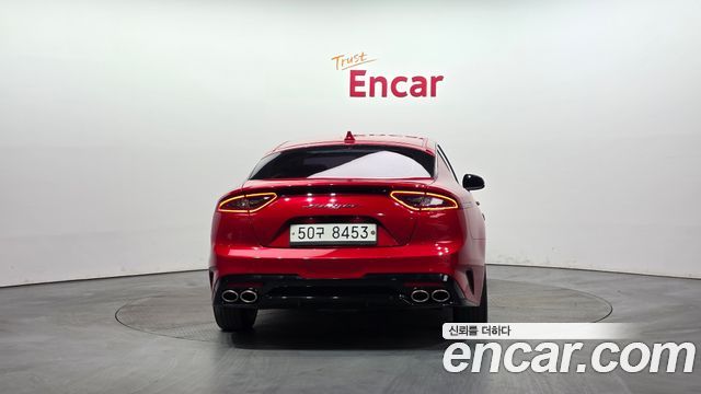 Kia Stinger 2019 thumb 5