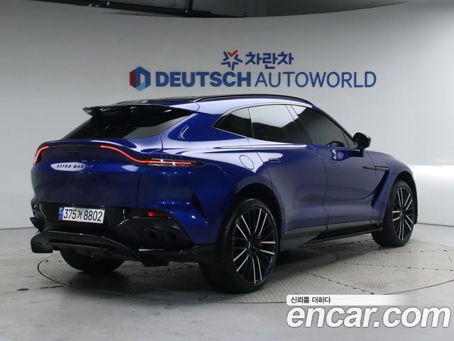 Aston Martin DBX 2023 thumb 2