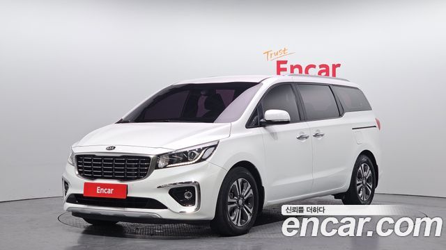 Kia Carnival 2018 thumb 2