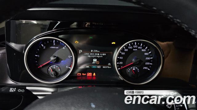 Kia Carnival 2022 thumb 8