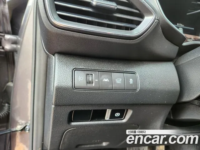 Hyundai Santa Fe 2022 thumb 11