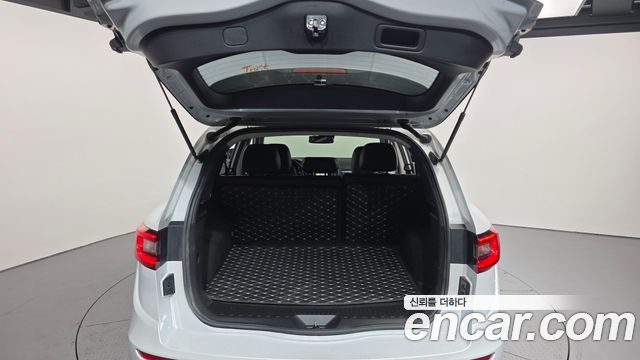 Renault Korea QM6 2017 thumb 12