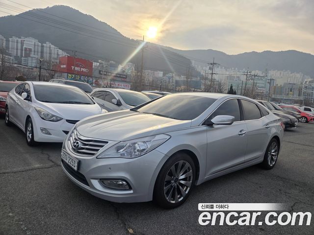 Hyundai Grandeur 2011 thumb 2
