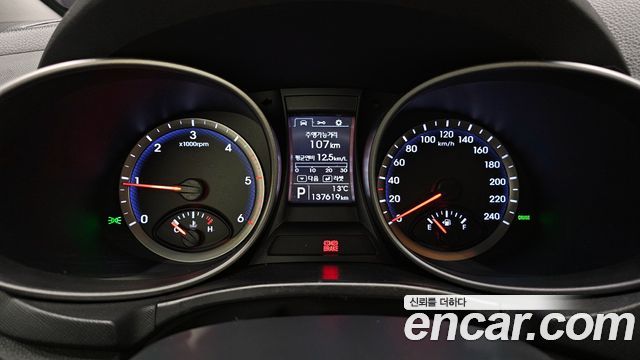 Hyundai Santa Fe 2013 thumb 9