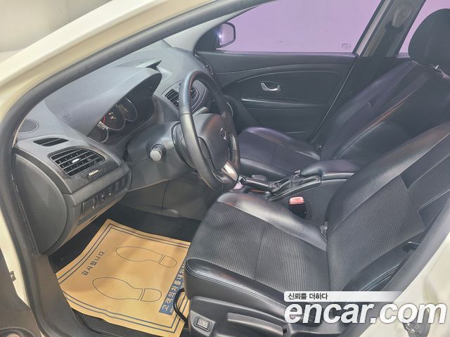 Renault Korea SM3 2012 thumb 10
