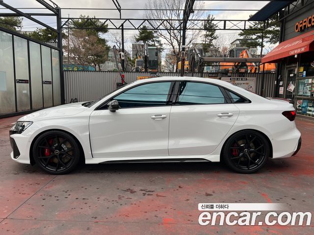 Audi RS 3 2025 thumb 5