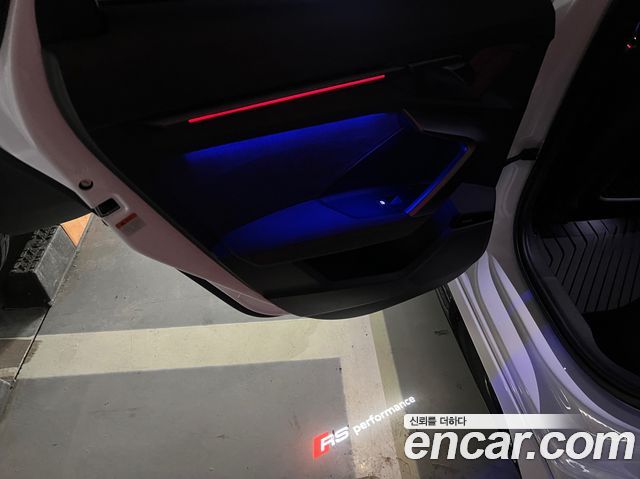 Audi RS 3 2025 thumb 9