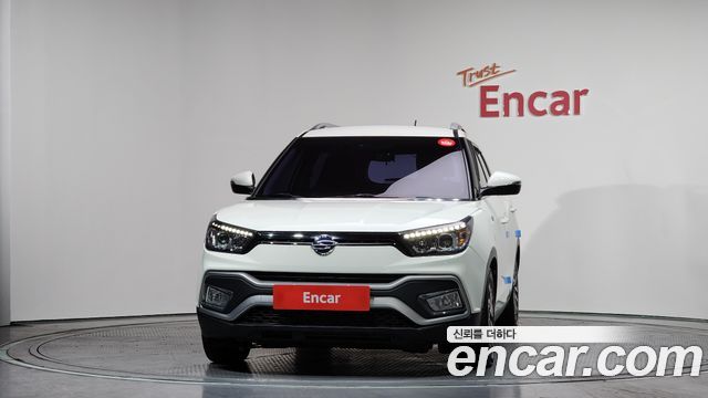 SsangYong Tivoli 2019 thumb 6