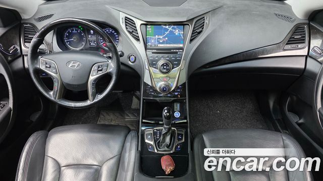 Hyundai Grandeur 2011 thumb 8