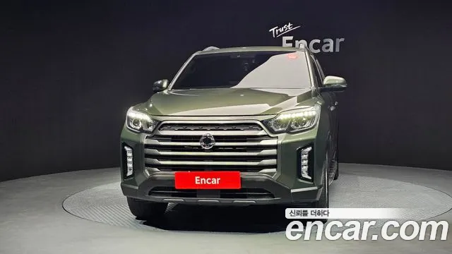 SsangYong Rexton 2023 thumb 3
