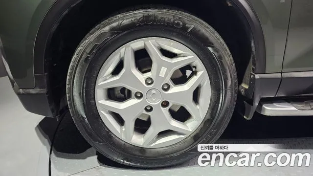 SsangYong Rexton 2023 thumb 5