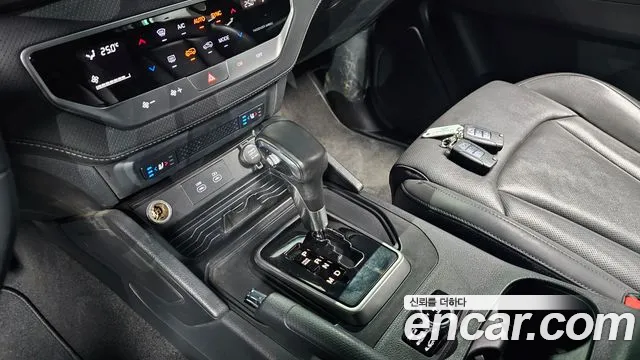 SsangYong Rexton 2023 thumb 9