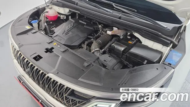 Kia Carnival 2023 thumb 7