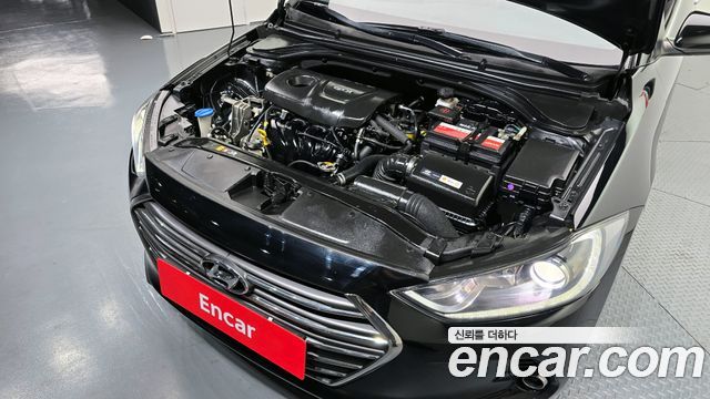 Hyundai Avante 2016 thumb 7