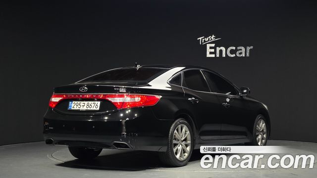 Hyundai Grandeur 2015 thumb 3
