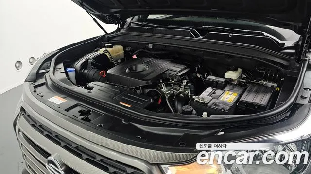 SsangYong Rexton 2021 thumb 6